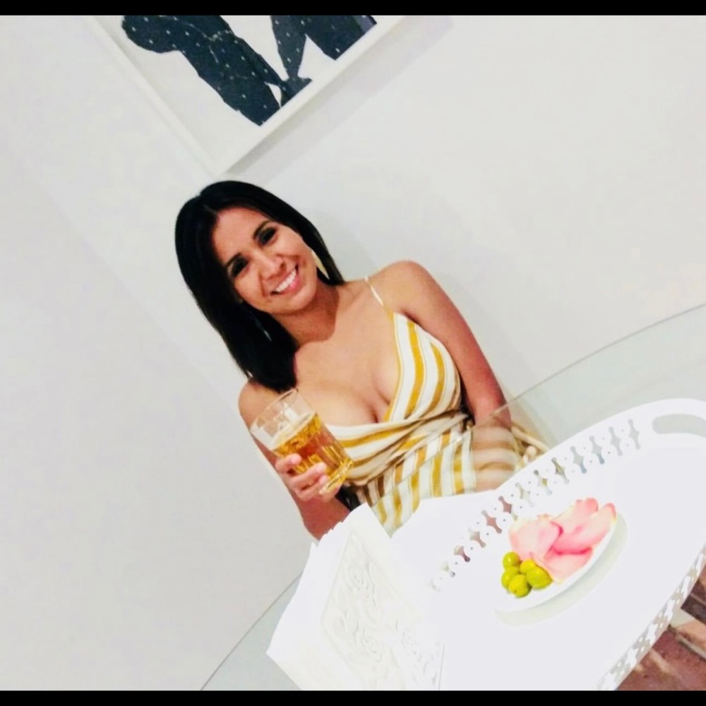 Meet your Posher, Lorena